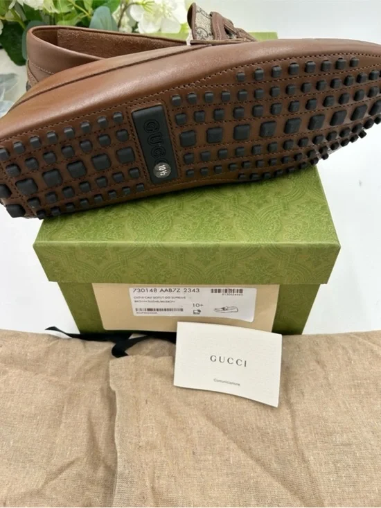 Gucci GG Monogram Brown
Leather Driving Loafers - Picture 4 of 6